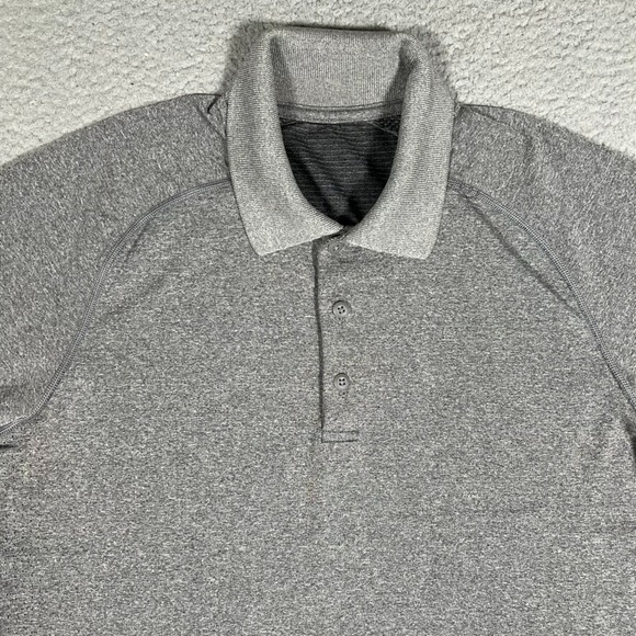 Lululemon Shirt Mens Medium Gray Metal Vent Tech Golf Polo Casual Preppy Stretch - Picture 1 of 11